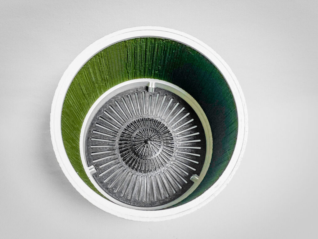 3Dプリンターで自作した鉢