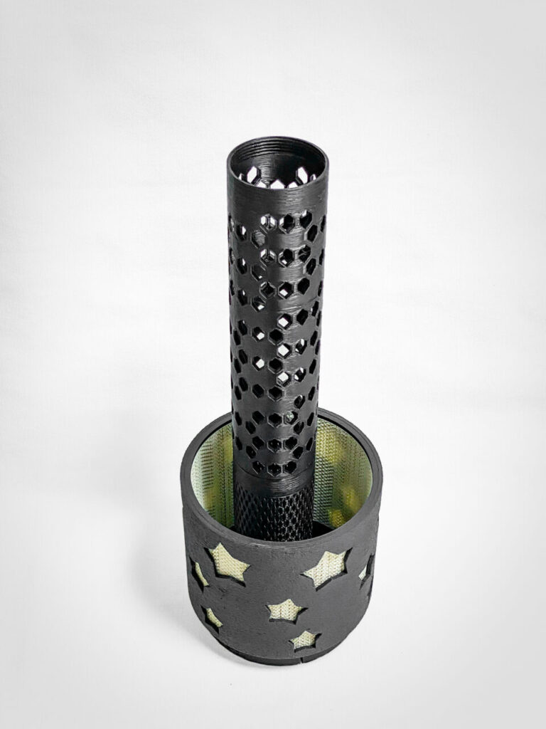 3Dプリンターで自作した鉢とモスポール