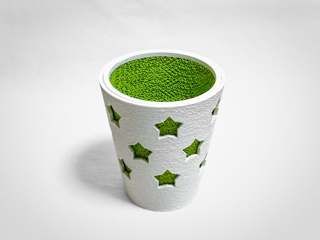 3Dプリンターで自作した鉢